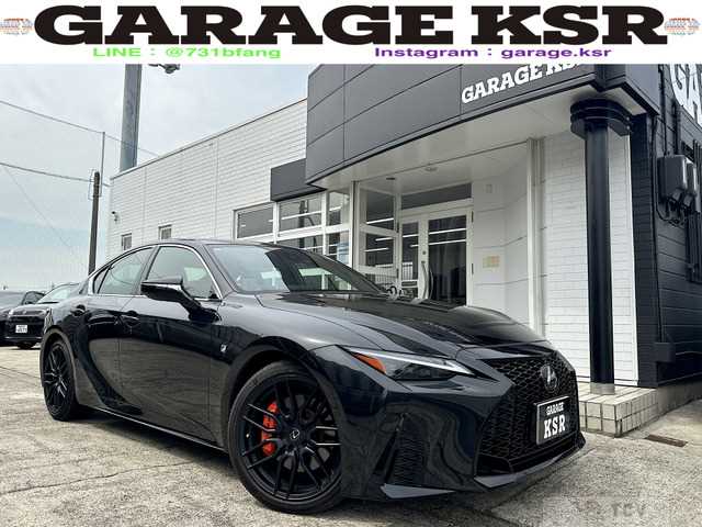 2021 Lexus IS
