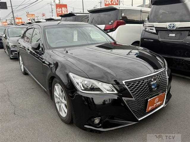 2013 Toyota Crown Athlete Series