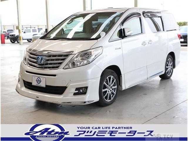 2013 Toyota Alphard Hybrid