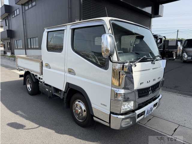 2013 Mitsubishi Canter