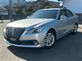2014 Toyota Crown