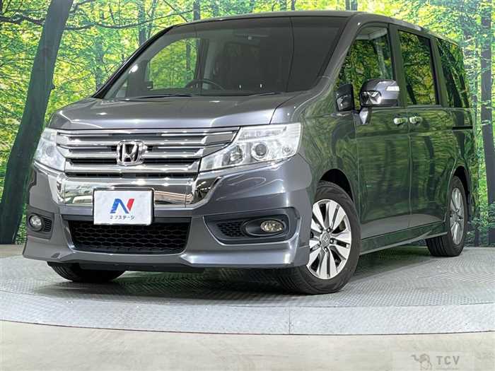 2013 Honda Step WGN