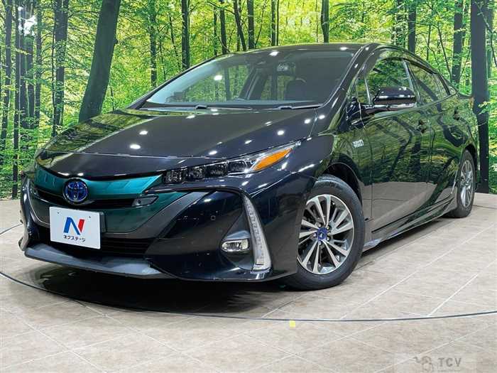 2017 Toyota Prius PHV