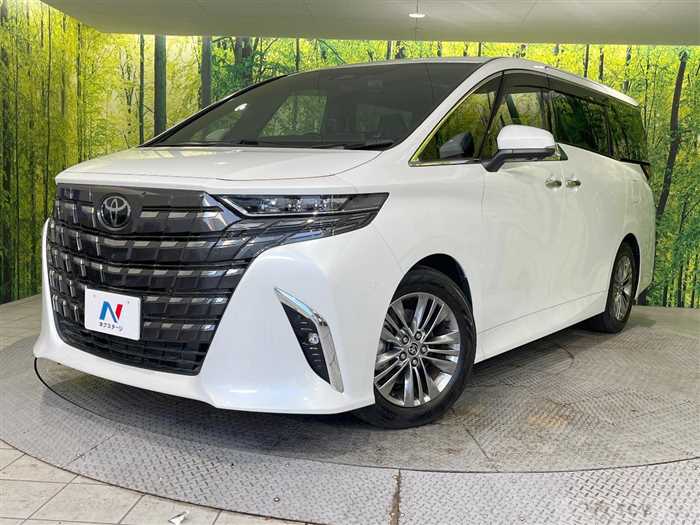 2024 Toyota Alphard Hybrid