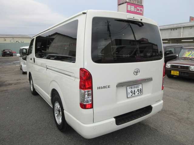 Toyota Hiace Van 2025 — миниатюра 3