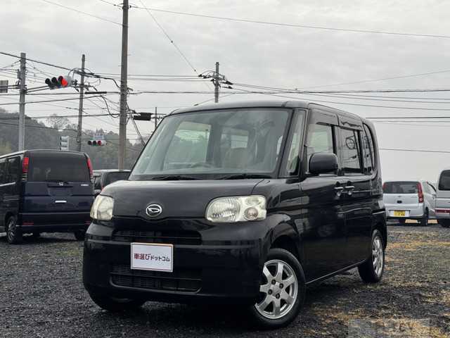 2010 Daihatsu Tanto