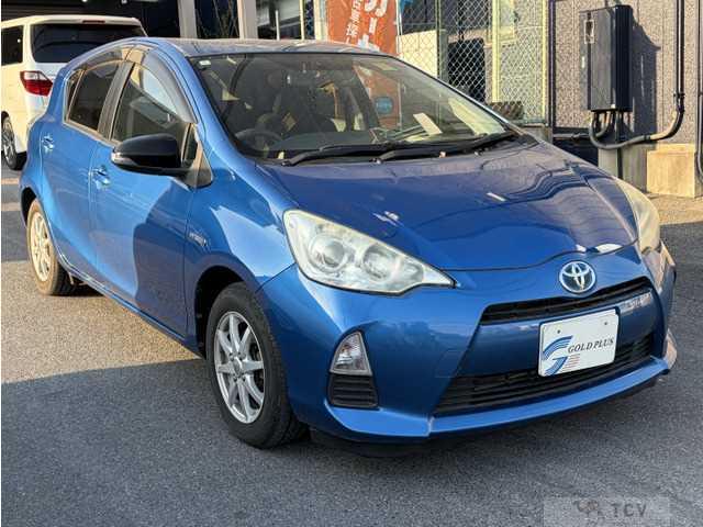 2012 Toyota AQUA