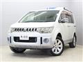 2009 Mitsubishi Delica D5