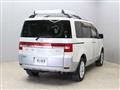 2009 Mitsubishi Delica D5