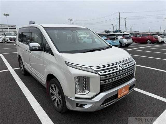 2020 Mitsubishi Delica D5