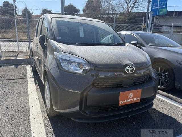 2023 Toyota Sienta