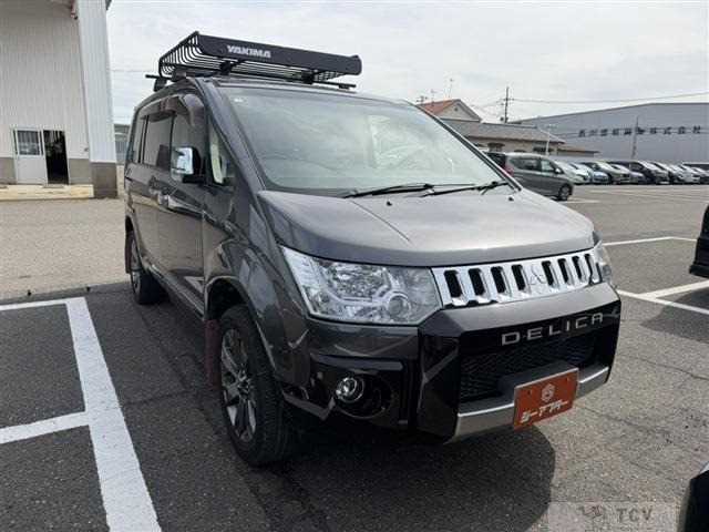 2019 Mitsubishi Delica D5