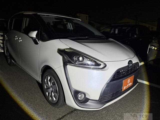2016 Toyota Sienta