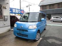 2012 Daihatsu Tanto