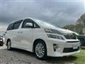 2013 Toyota Vellfire