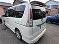 2011 Nissan Serena