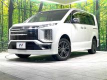 2019 Mitsubishi Delica D5