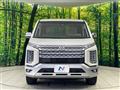 2019 Mitsubishi Delica D5