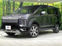 2019 Mitsubishi Delica D5