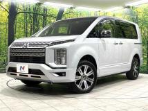 2022 Mitsubishi Delica D5