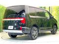 2022 Mitsubishi Delica D5