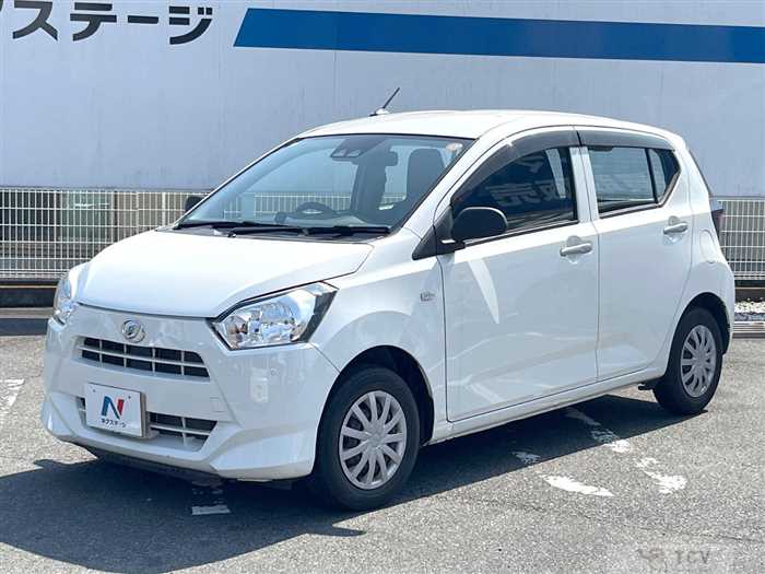2018 Daihatsu Mira Es