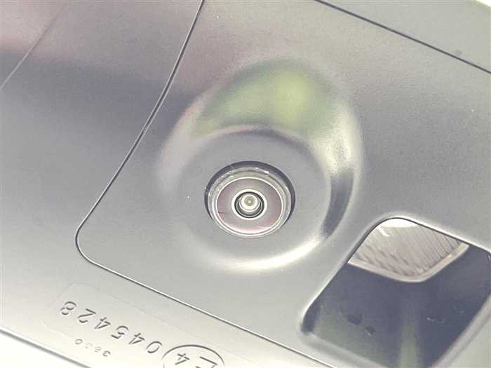 Toyota RAV4 2023 — миниатюра 10