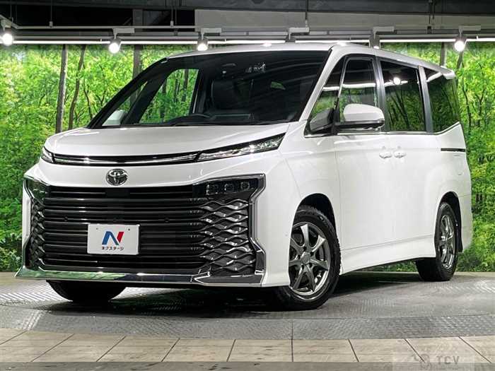 2022 Toyota Voxy