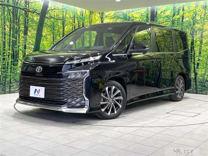 2022 Toyota Voxy