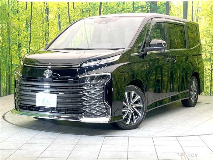 2025 Toyota Voxy