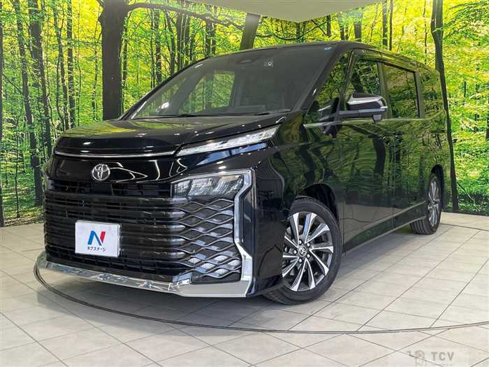 2025 Toyota Voxy