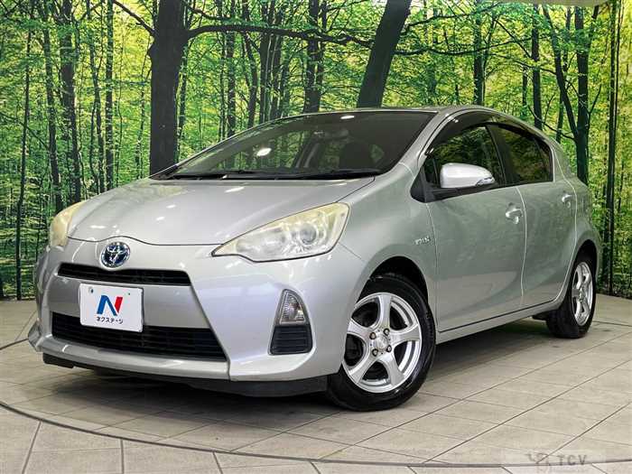 2013 Toyota AQUA
