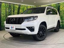 2022 Toyota Land Cruiser Prado