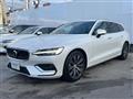 2022 Volvo V60