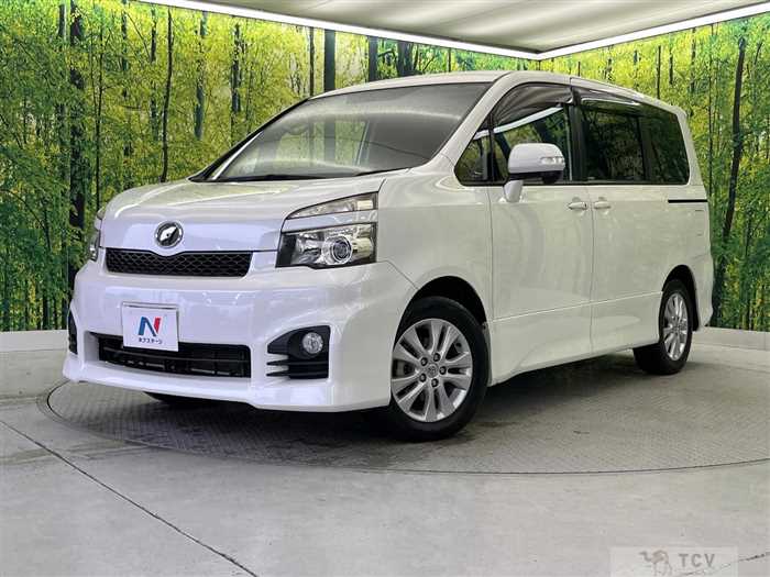 2012 Toyota Voxy