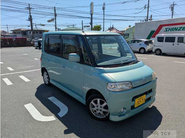 2005 Daihatsu Tanto
