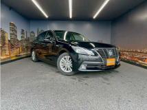 2013 Toyota Crown