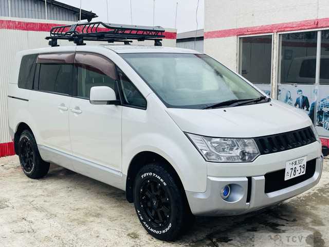 2008 Mitsubishi Delica D5