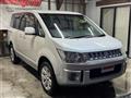 2013 Mitsubishi Delica D5