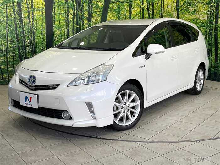 2011 Toyota PRIUS α
