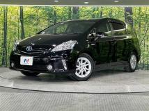 2013 Toyota PRIUS α