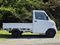 2000 Mitsubishi Minicab Truck