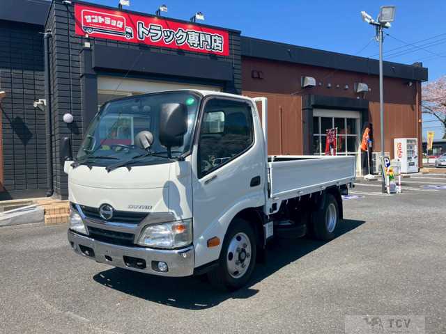 2015 Hino Dutro