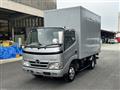 2009 Hino Dutro