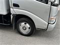 2009 Hino Dutro