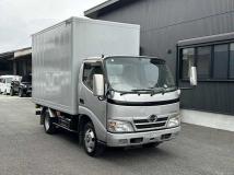 2009 Hino Dutro