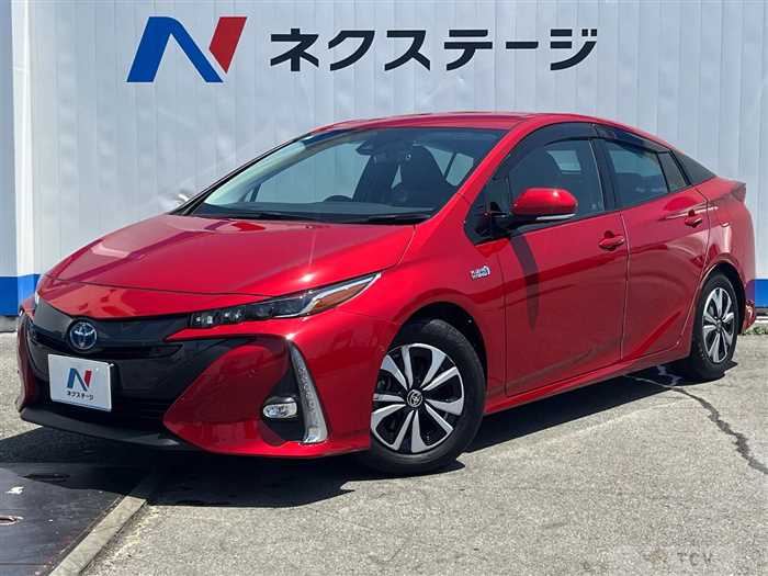 2020 Toyota Prius PHV