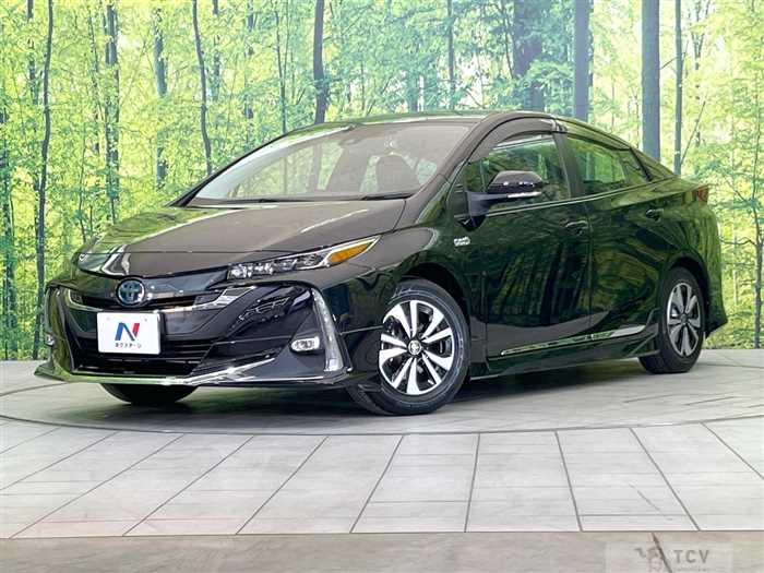 2022 Toyota Prius PHV