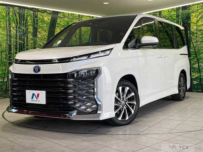 2022 Toyota Voxy