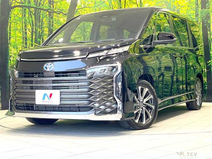 2025 Toyota Voxy
